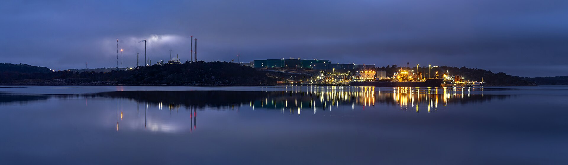 Petroleum Refining & Downstream Pipelines